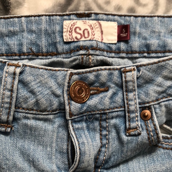 Capris - Picture 2 of 3